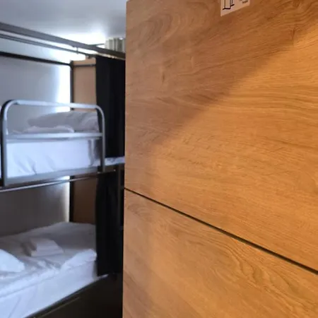 Hostel Havana Albufeira