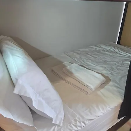 Havana Hostel *