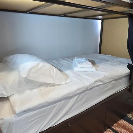 Havana Hostel *